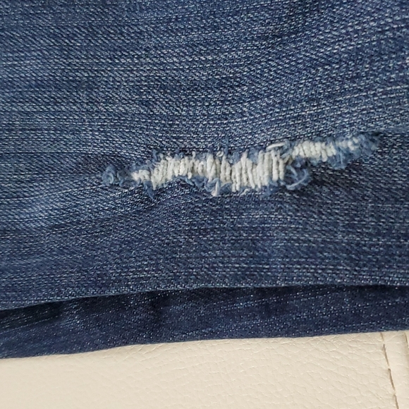 Abercrombie Kids distressed skinny jeans - Picture 9 of 14